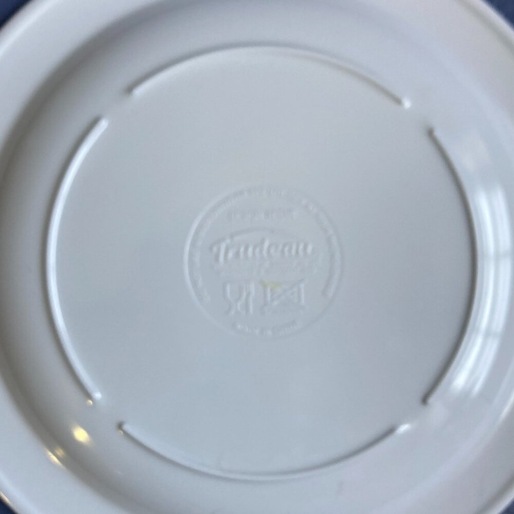 Hello Kitty Melamine Plate & Bowl Set, Vintage 2001 - Picture 6 of 9